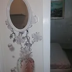 Mihaela Centre Апартаменты *