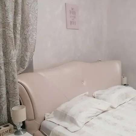 Mihaela Centre 아파트