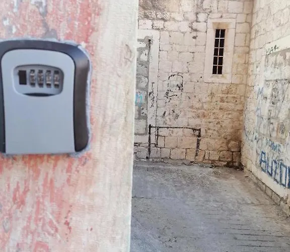 Mihaela Centre * ספליט